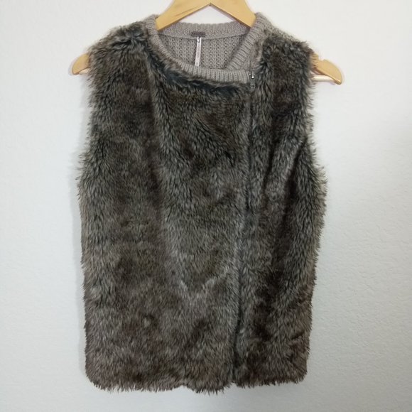Poof Brown Waffle Knit Faux Fur Vest - Picture 2 of 8